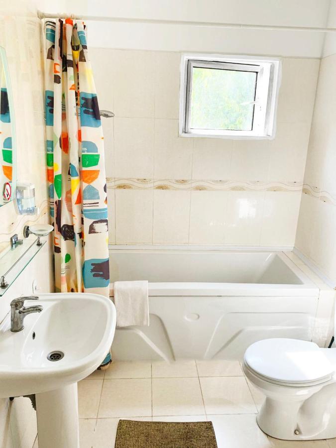 Rix Apartments Kyrenia  Ngoại thất bức ảnh